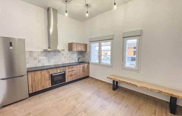 Piso de 2 habitaciones en Almoradí en alquiler - 675 € (Ref: 9835062)