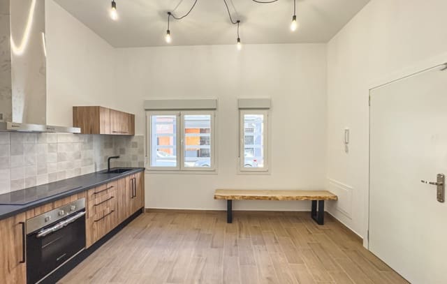 Piso de 2 habitaciones en Almoradí en alquiler - 675 € (Ref: 9835062)