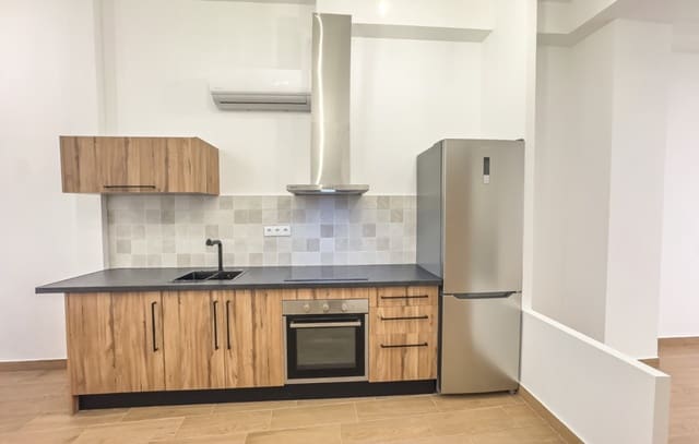 Piso de 1 habitación en Almoradí en alquiler - 550 € (Ref: 9835063)