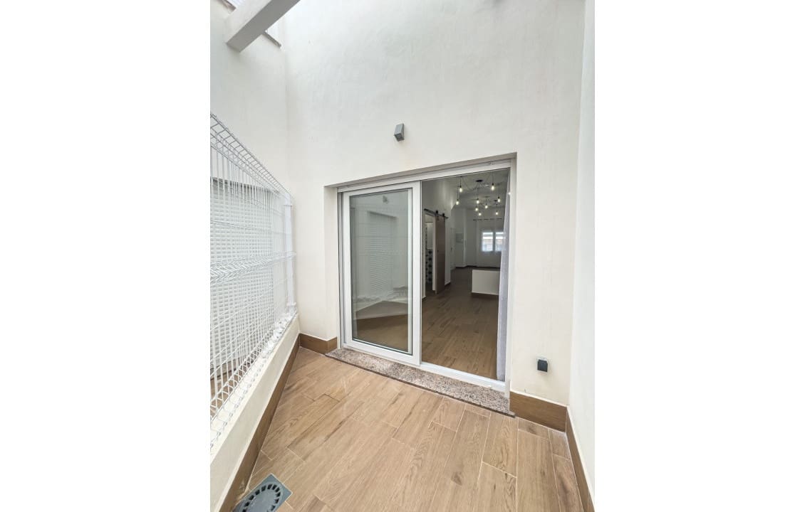 1 bedroom Flat for rent in Almoradi - € 550 (Ref: 9835063)