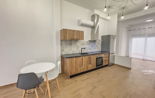 Piso de 1 habitación en Almoradí en alquiler - 550 € (Ref: 9835063)
