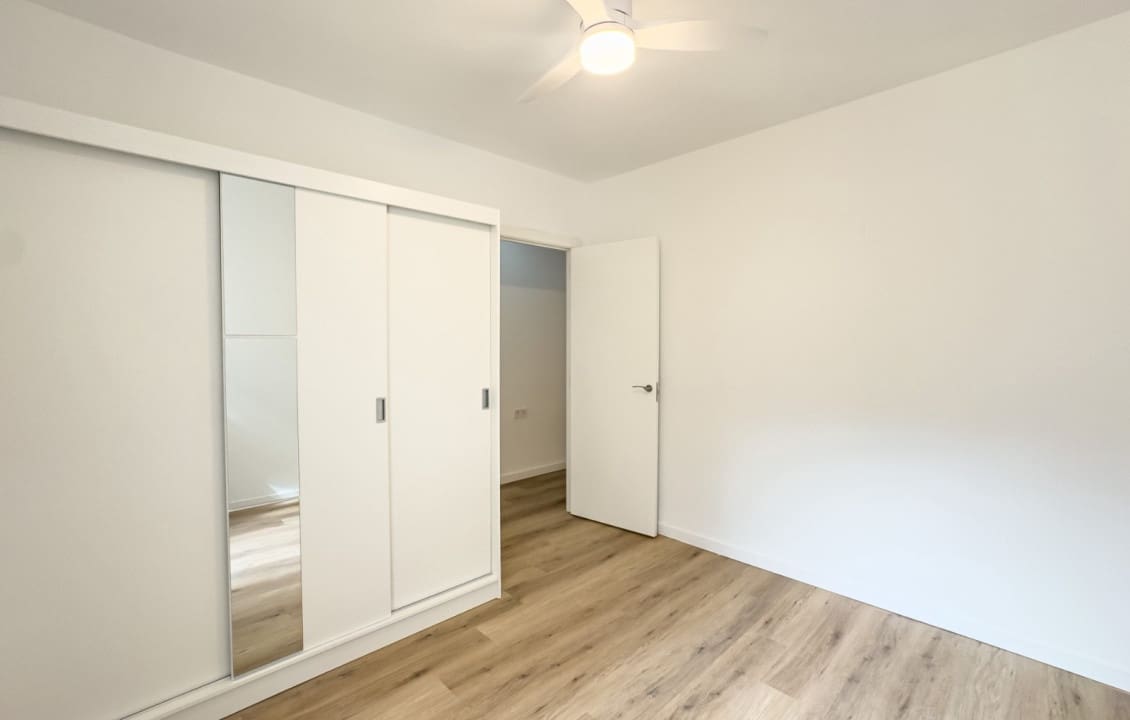 3 bedroom Flat for rent in Alicante / Alacant city with garage - € 1,250 (Ref: 9843969)