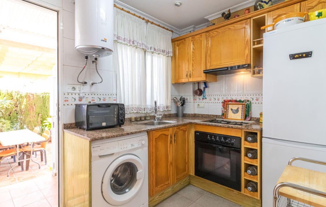 3 soveværelse Lejlighed til salg i Santa Pola - € 240.000 (Ref: 9862189)