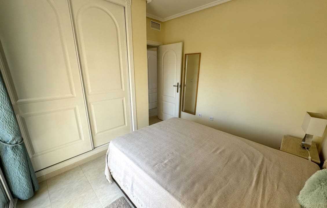 3 chambre Bungalow à vendre à Ciudad Quesada avec piscine - 240 000 € (Ref: 9879883)