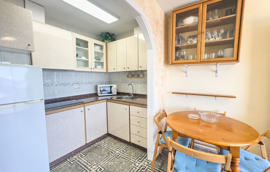 3 camera da letto Appartamento da affitare come casa vacanza in Santa Pola - 700 € (Rif: 9888441)