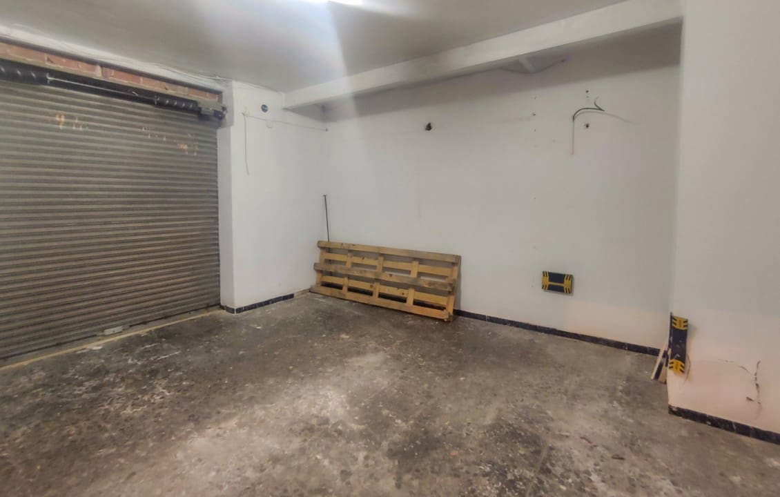 Garage att hyra i Elche / Elx - 200 € (Ref: 9891051)