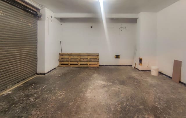 Garasje til leie i Centro, Elche / Elx - € 200 (Ref: 9891051)