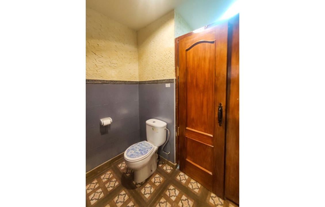 2 bedroom Commercial for rent in Elche / Elx - € 300 (Ref: 9891224)