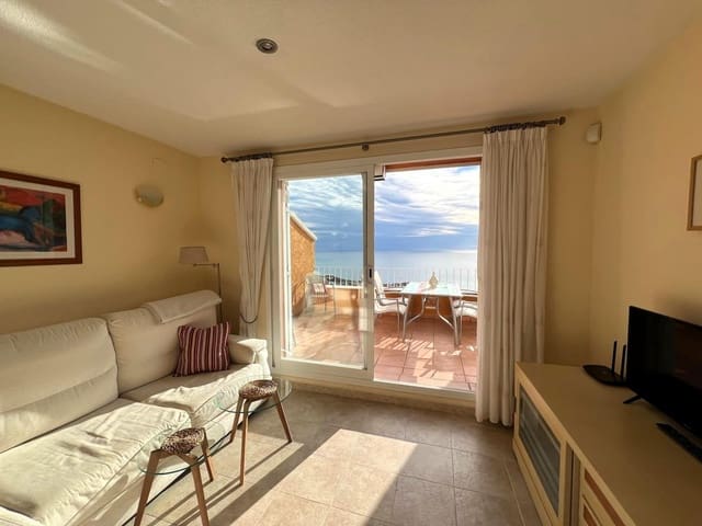 4 slaapkamer Appartement te huur in Benitachell / Benitatxell met zwembad - € 900 (Ref: 10044846)