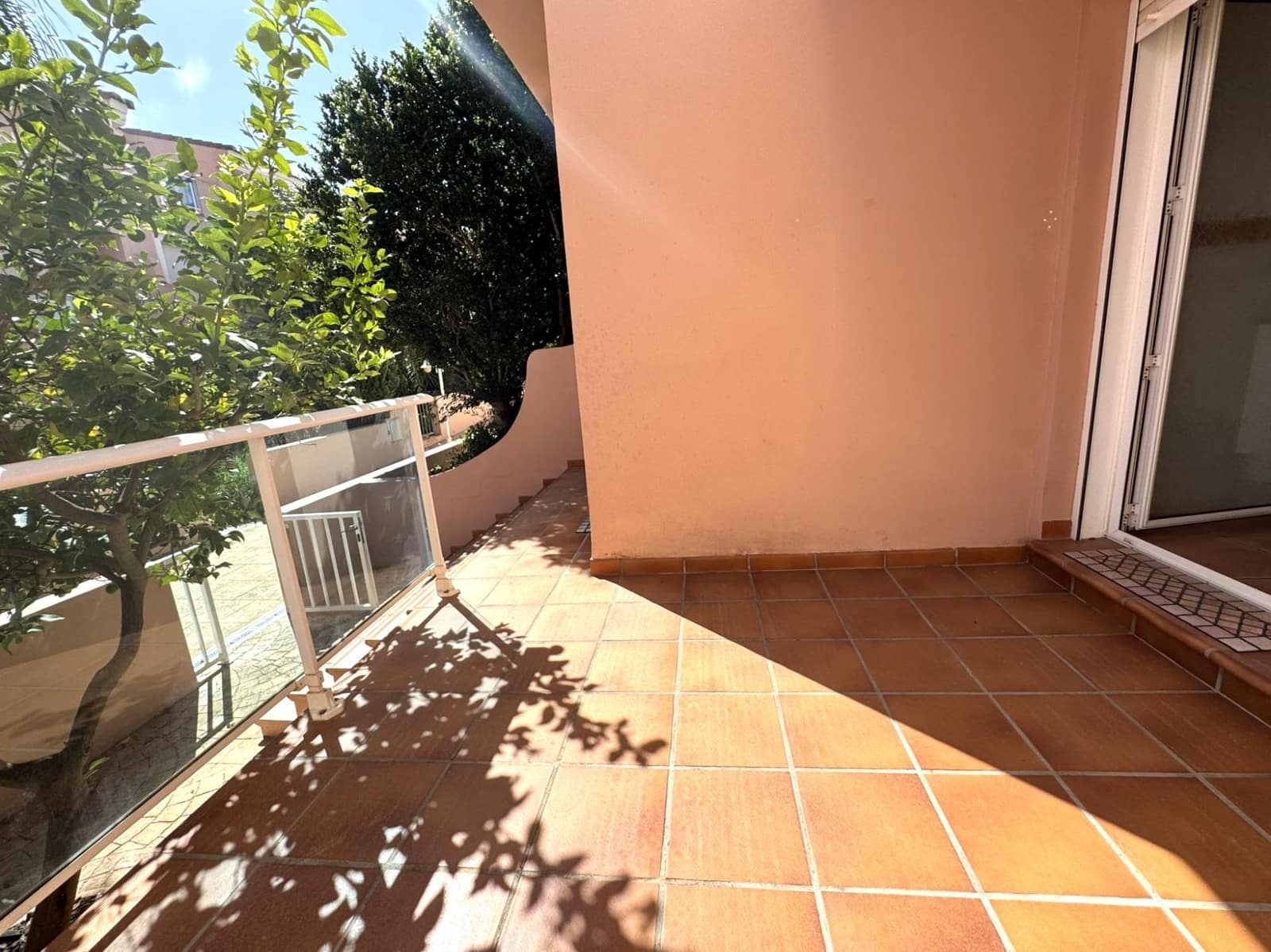 5 quarto Moradia em Banda para venda em Denia com garagem - 490 000 € (Ref: 10086184)