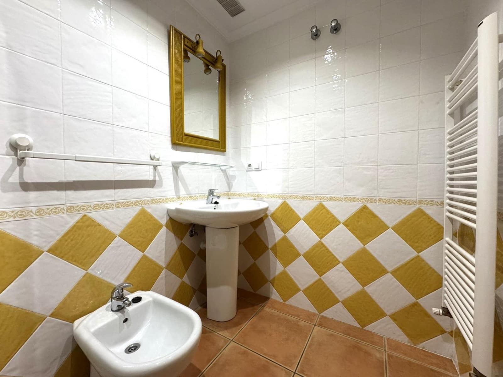 5 quarto Moradia em Banda para venda em Denia com garagem - 490 000 € (Ref: 10086184)