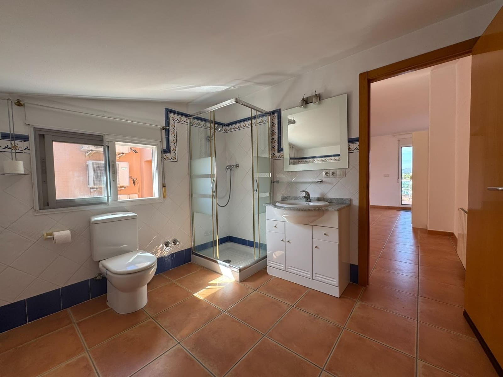 5 quarto Moradia em Banda para venda em Denia com garagem - 490 000 € (Ref: 10086184)
