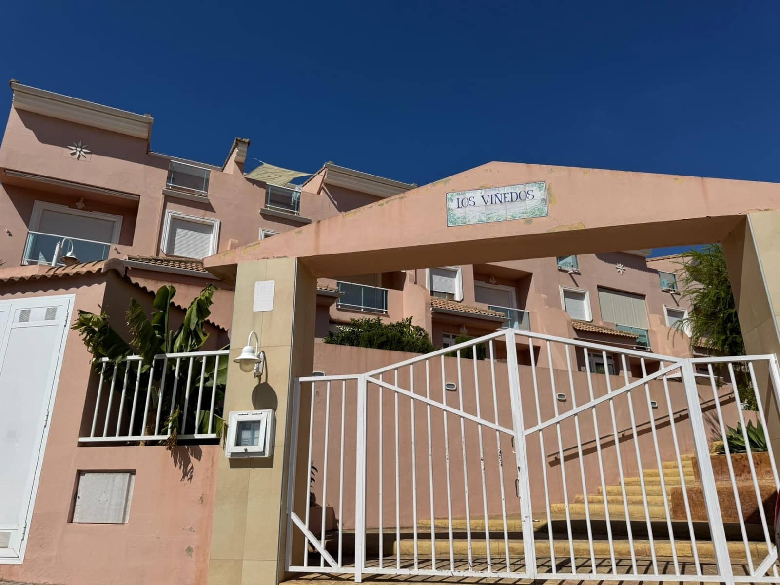 5 quarto Moradia em Banda para venda em Denia com garagem - 490 000 € (Ref: 10086184)