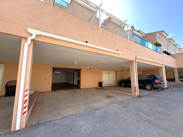 5 quarto Moradia em Banda para venda em La Pedrera - Vessanes, Dénia com garagem - 490 000 € (Ref: 10086184)