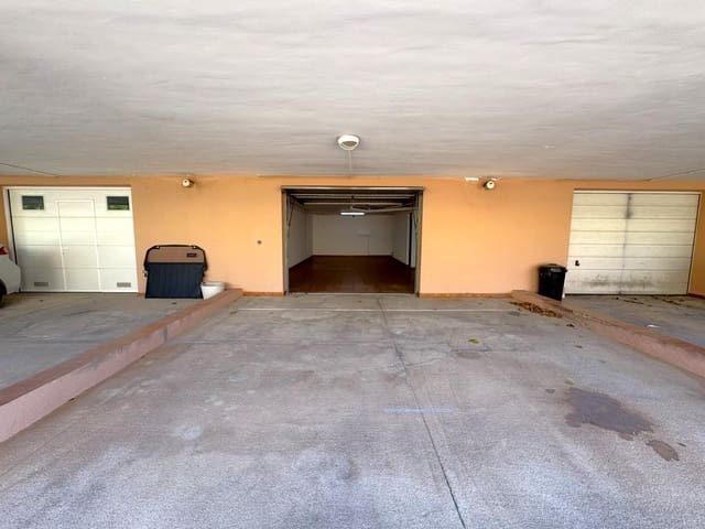5 quarto Moradia em Banda para venda em La Pedrera - Vessanes, Dénia com garagem - 490 000 € (Ref: 10086184)
