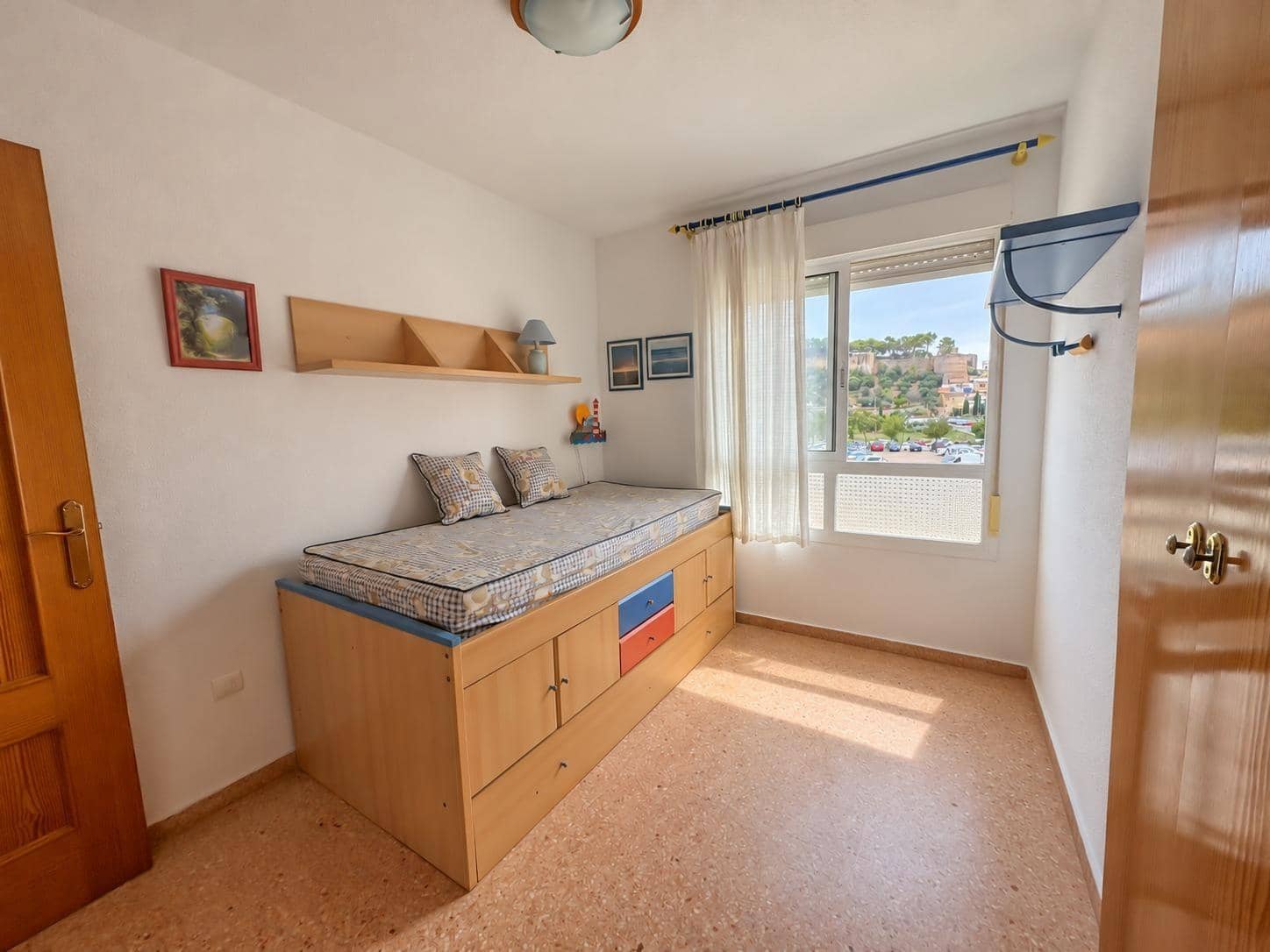 3 quarto Apartamento para venda em Denia com piscina garagem - 298 000 € (Ref: 10089736)