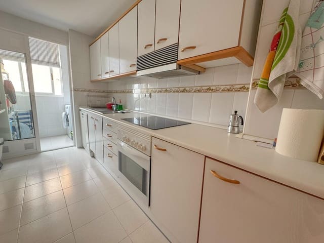 3 quarto Apartamento para venda em Centro Urbano, Dénia com piscina garagem - 298 000 € (Ref: 10089736)