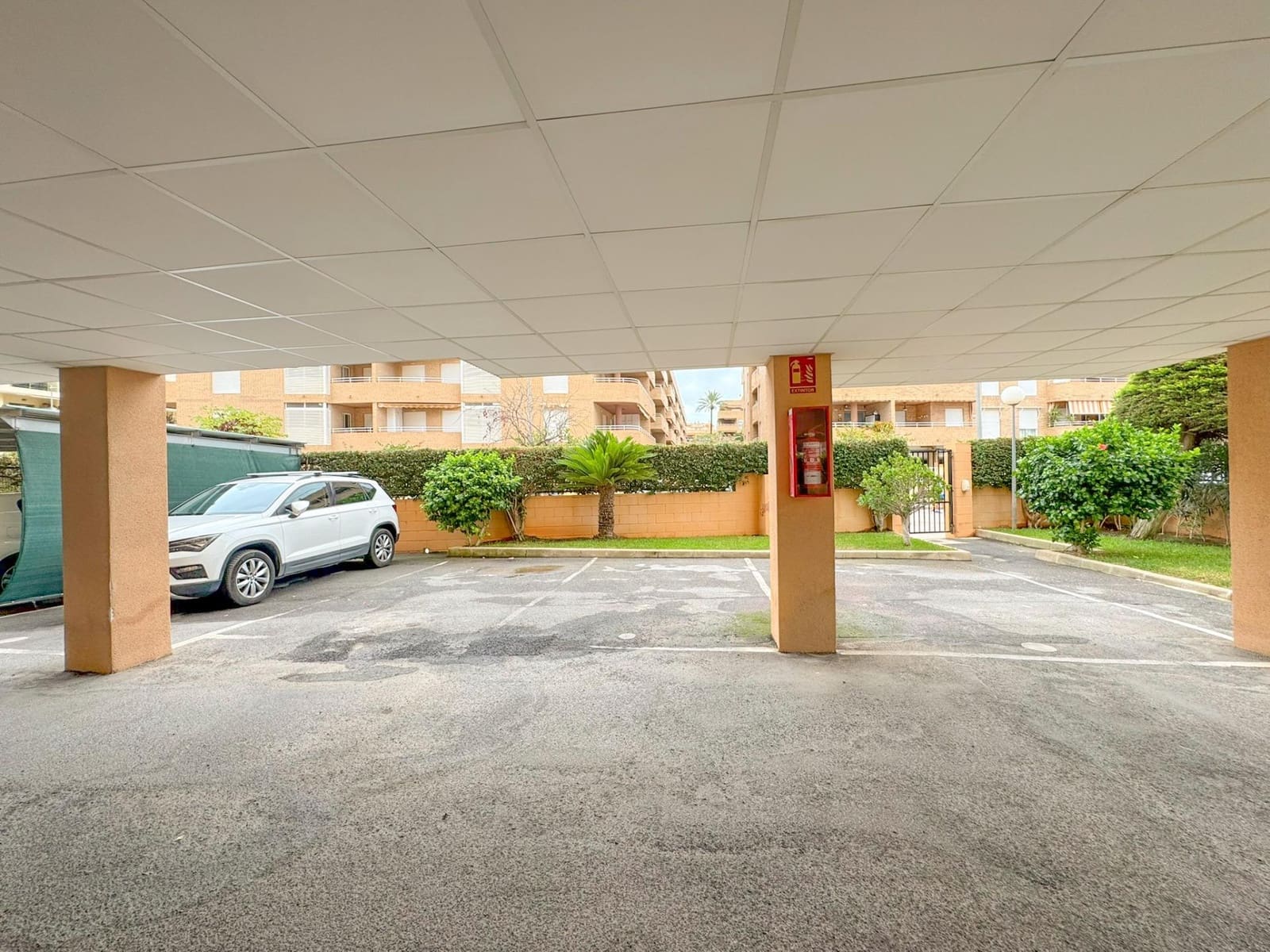 3 quarto Apartamento para venda em Denia com piscina garagem - 298 000 € (Ref: 10089736)