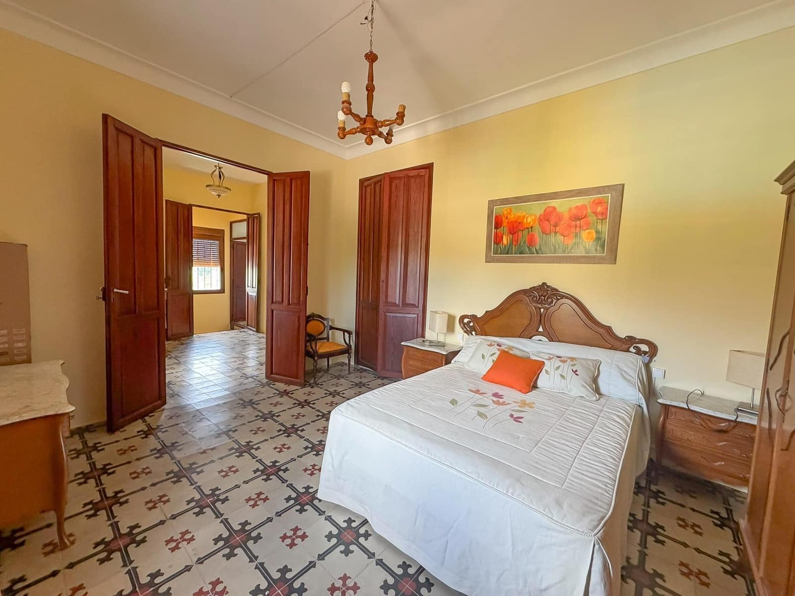 6 bedroom Villa for rent in Ondara with pool garage - € 3,500 (Ref: 10094719)