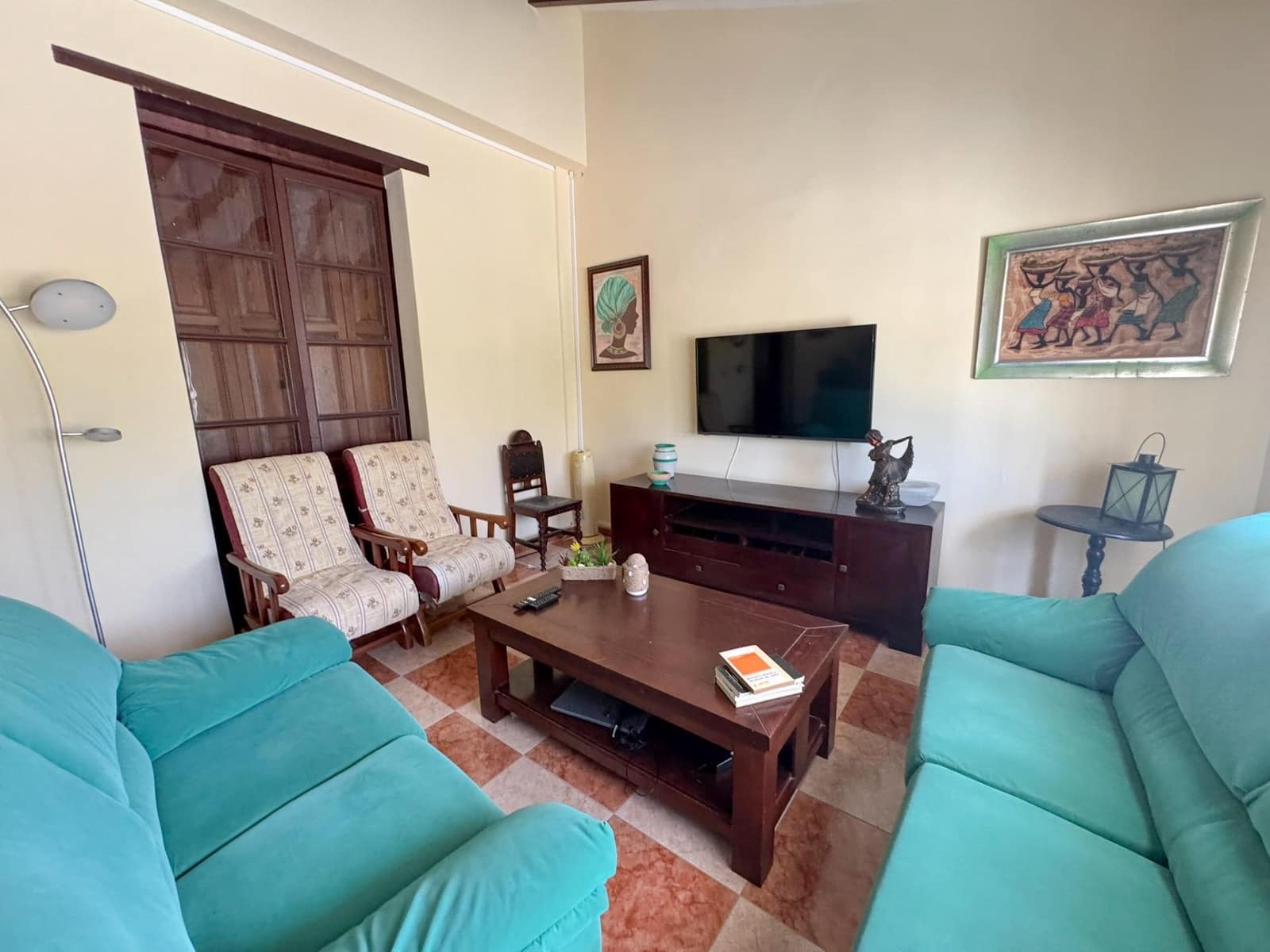 6 bedroom Villa for rent in Ondara with pool garage - € 3,500 (Ref: 10094719)