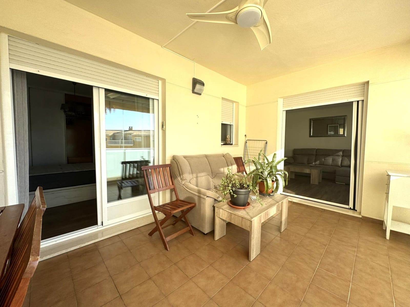 3 soveværelse Lejlighed til leje i Denia med swimmingpool - € 1.300 (Ref: 10109723)
