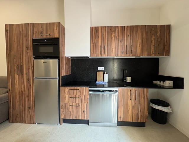1 sovrum Studio att hyra i Centro Urbano, Dénia - 750 € (Ref: 10147157)
