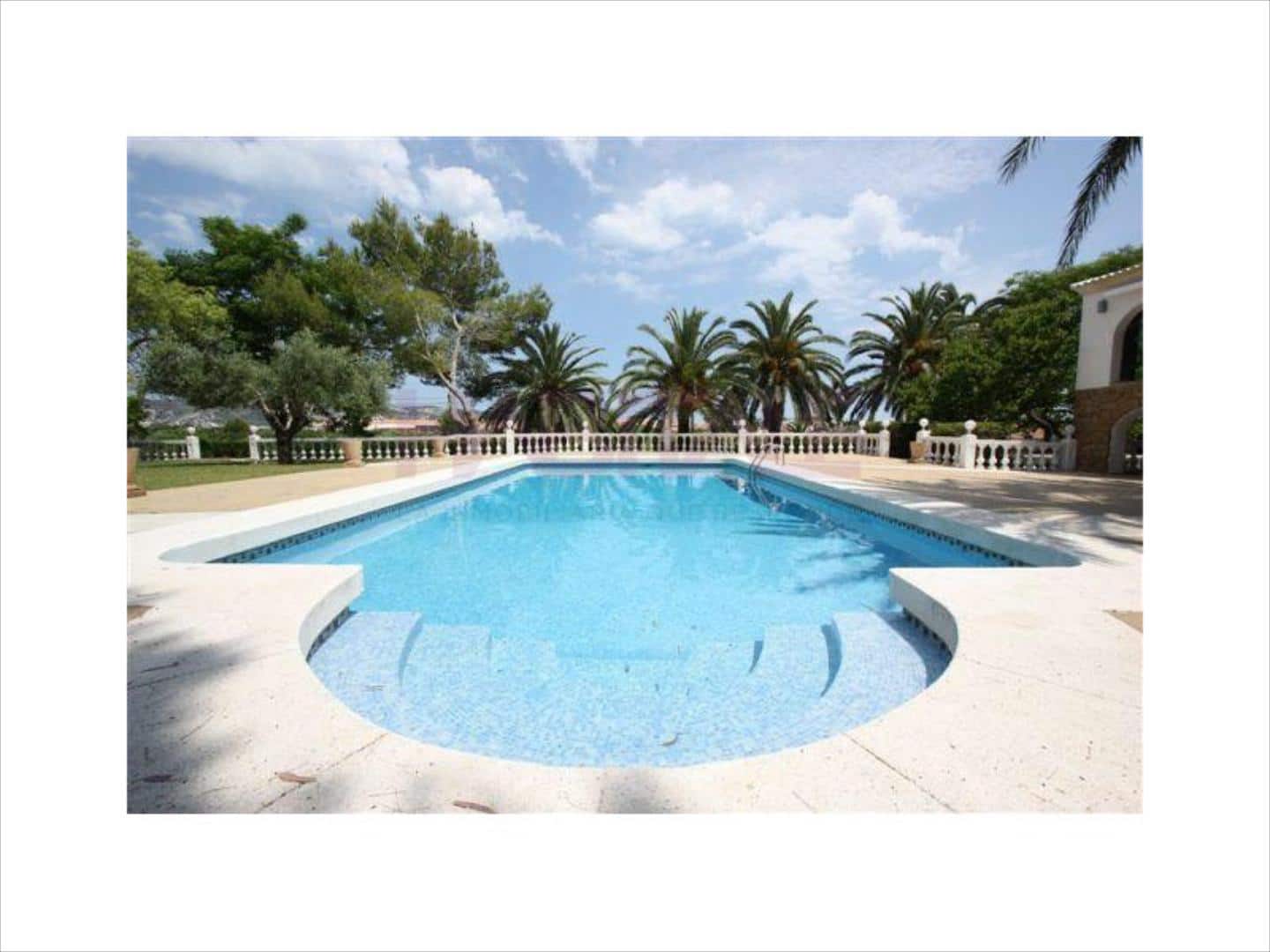 Chalet de 6 habitaciones en Javea / Xàbia en venta - 1.890.000 € (Ref: 5993400)