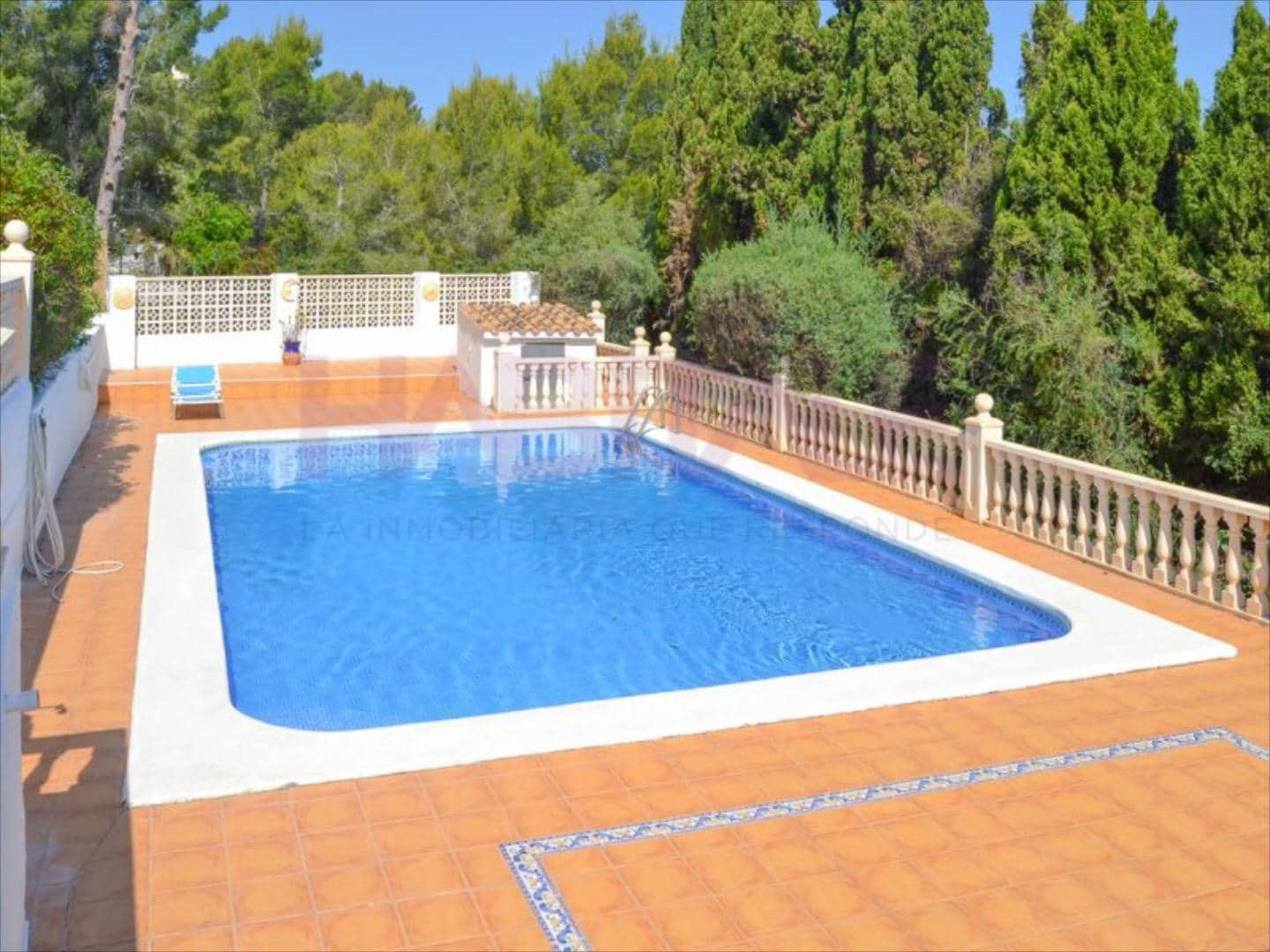 6 bedroom Villa for sale in Pedreguer with pool - € 510,000 (Ref: 7603591)