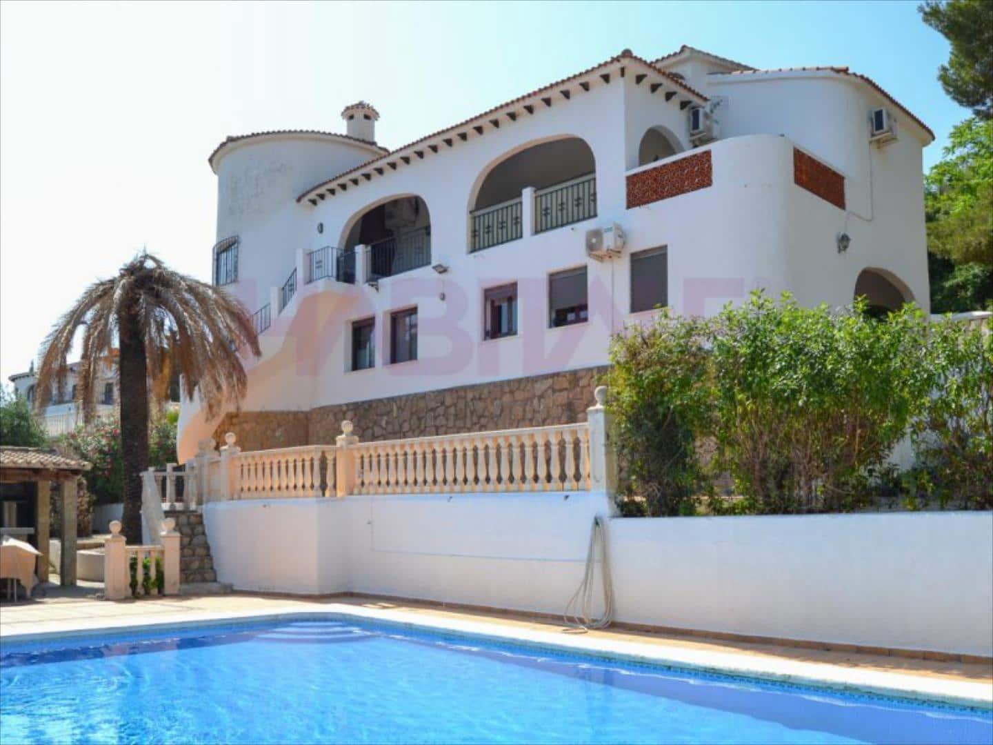 6 bedroom Villa for sale in Pedreguer with pool - € 510,000 (Ref: 7603591)