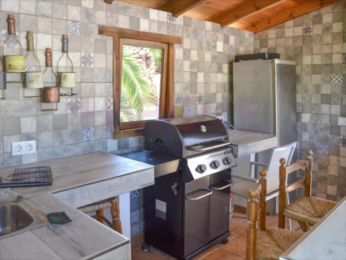 6 bedroom Villa for sale in Pedreguer with pool - € 510,000 (Ref: 7603591)