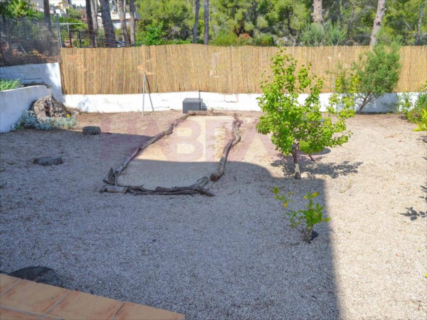 6 bedroom Villa for sale in Pedreguer with pool - € 510,000 (Ref: 7603591)