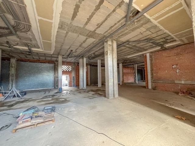 Commercieel te huur in Centro Urbano, Dénia - € 4.800 (Ref: 7733766)