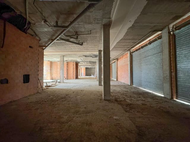 Commercieel te huur in Centro Urbano, Dénia - € 4.800 (Ref: 7733766)