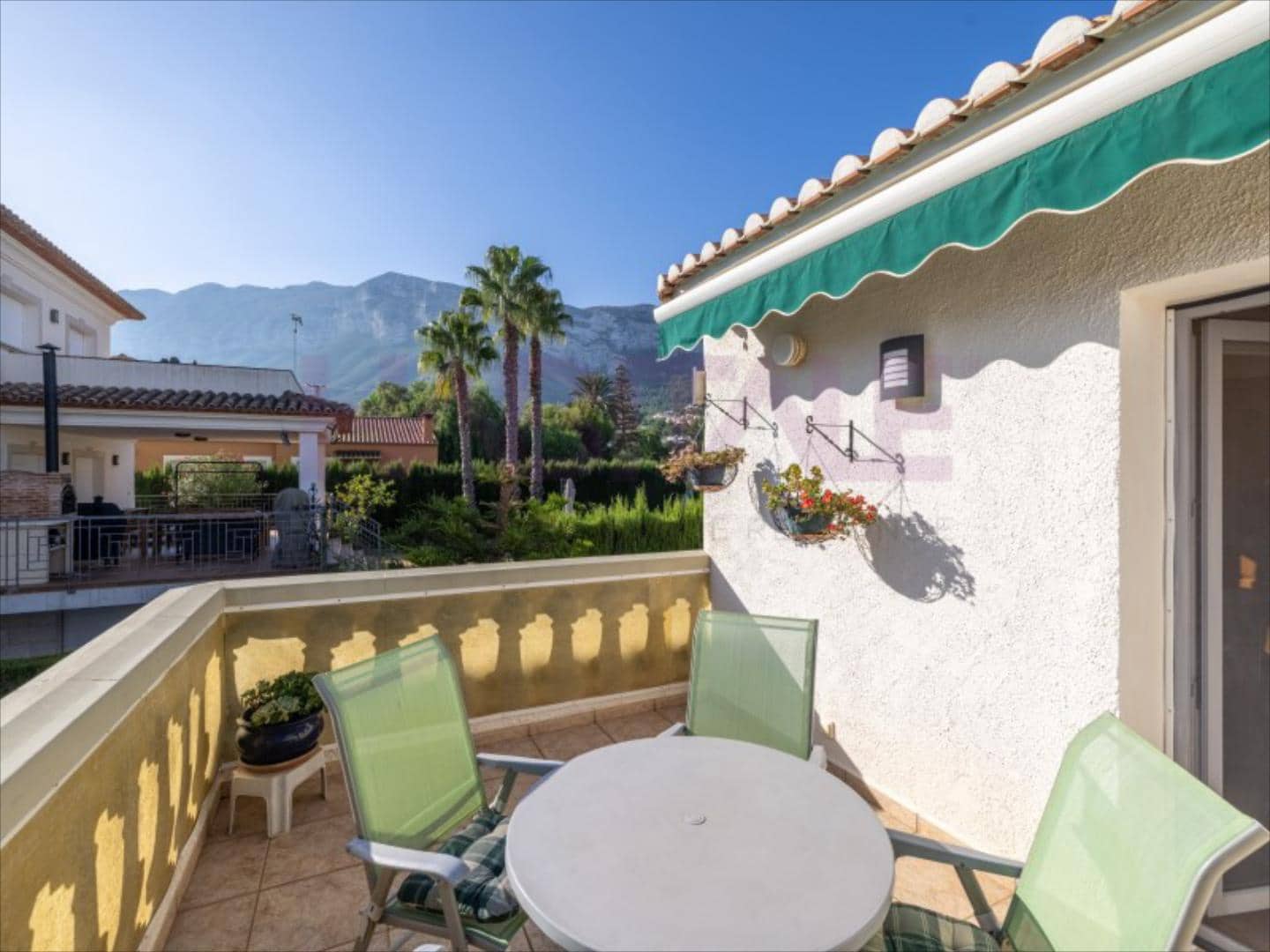 4 sypialnia Willa na sprzedaż w Denia z basenem - 550 000 € (Ref: 7832095)