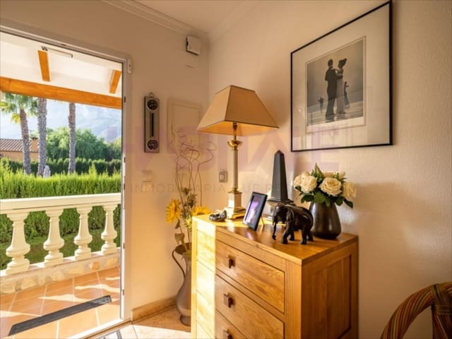 4 sypialnia Willa na sprzedaż w El Montgó, Dénia z basenem - 550 000 € (Ref: 7832095)