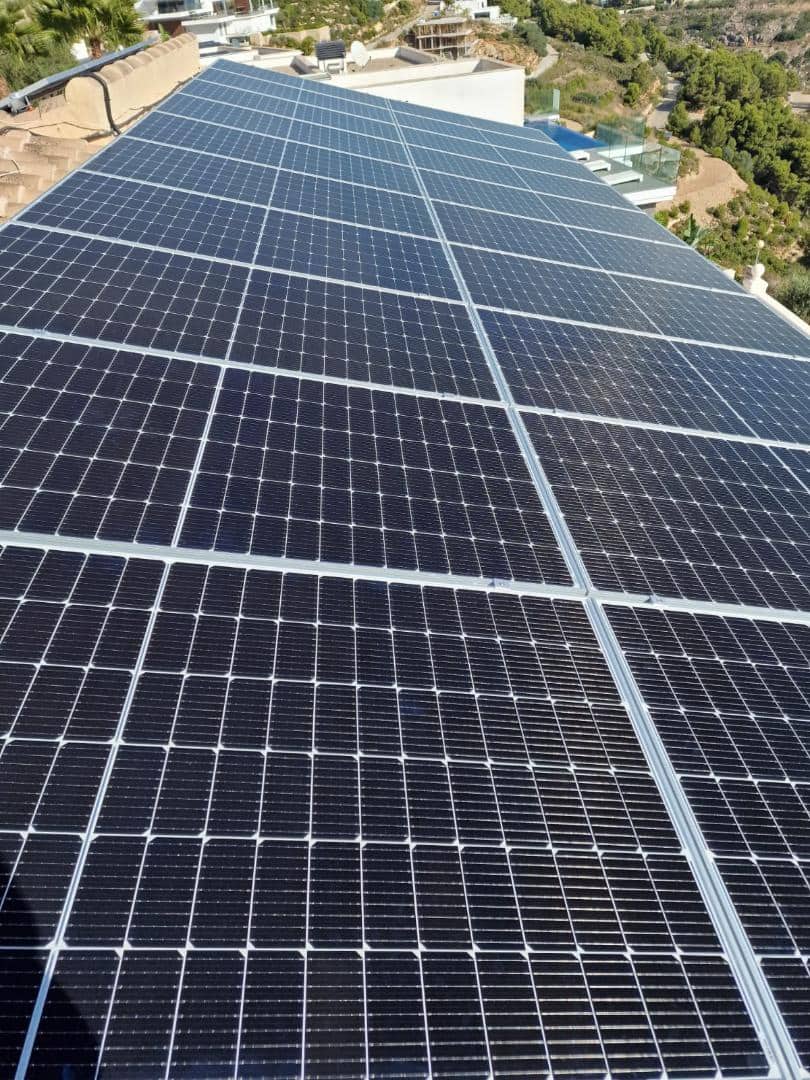 Chalet de 3 habitaciones en Alicante / Alacant ciudad en venta con piscina - 730.000 € (Ref: 8497693)