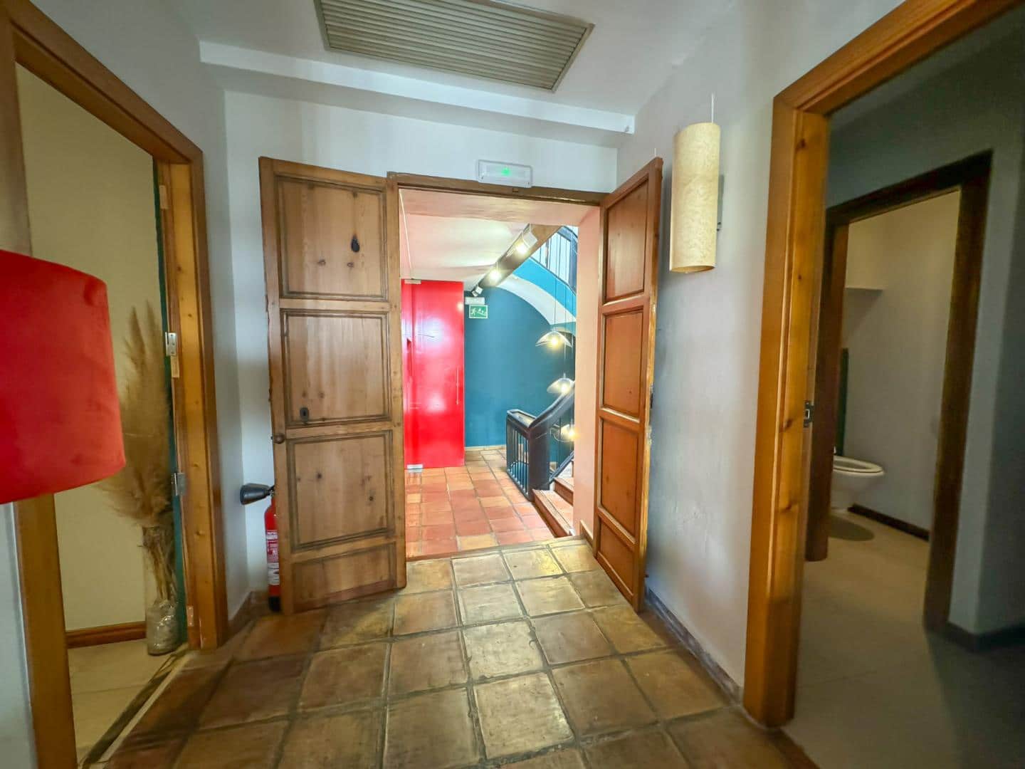 Erhverv til leje i Denia - € 2.040 (Ref: 8558923)