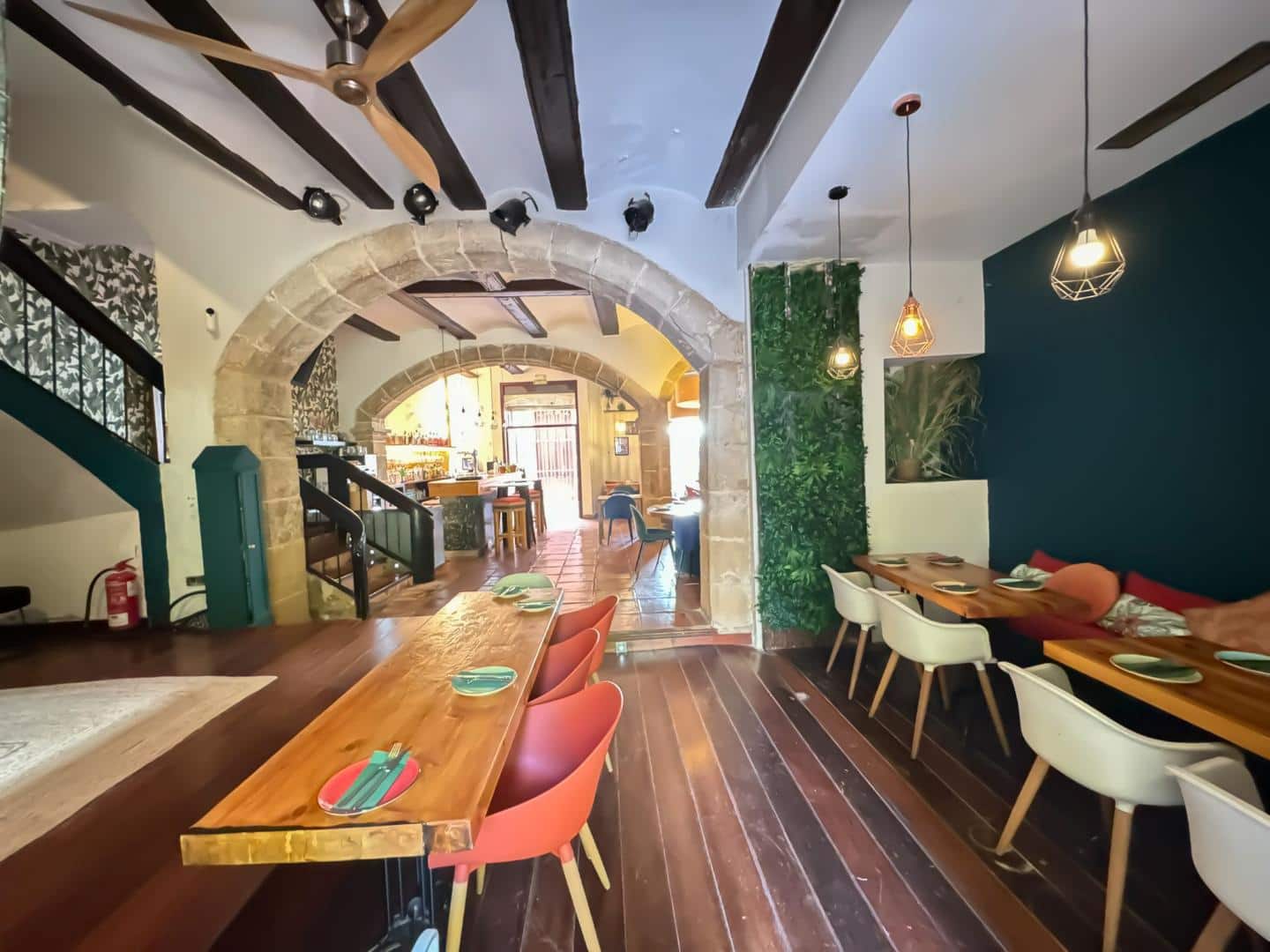 Erhverv til leje i Denia - € 2.040 (Ref: 8558923)