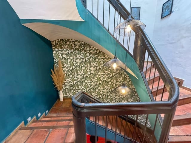 Commercieel te huur in Centro Urbano, Dénia - € 2.040 (Ref: 8558923)