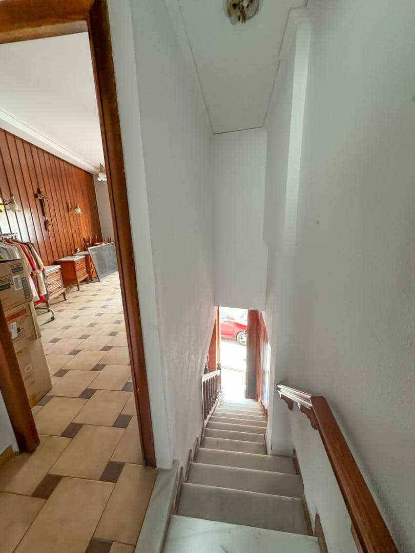 2 bedroom Townhouse for sale in Denia - € 190,000 (Ref: 8602184)