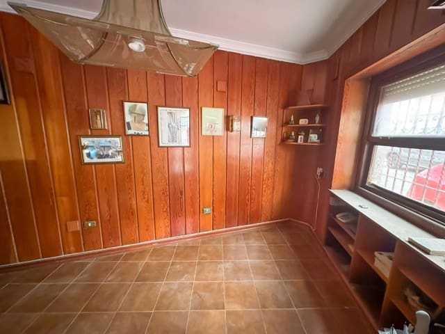 2 bedroom Townhouse for sale in El Puerto, Dénia - € 190,000 (Ref: 8602184)