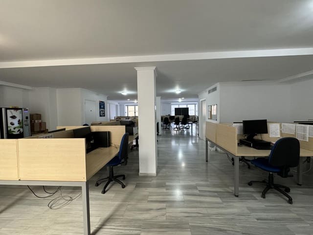 Toimisto vuokrattavana paikassa Centro Urbano, Dénia - 1 100 € (Ref: 8611853)