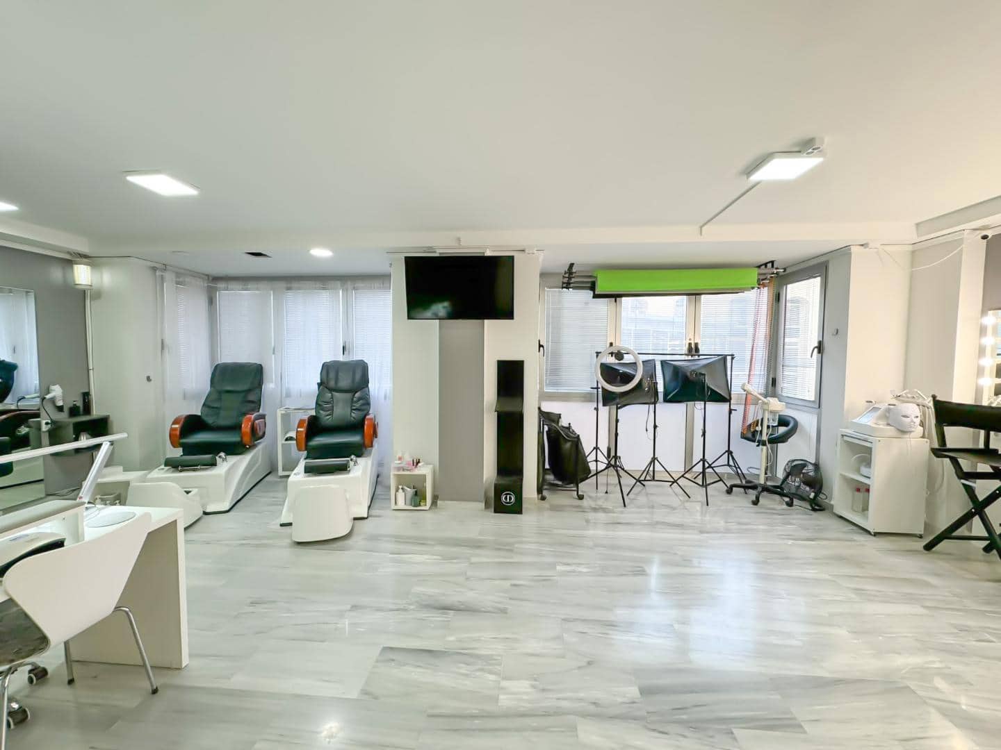 Erhverv til leje i Denia - € 680 (Ref: 8653332)