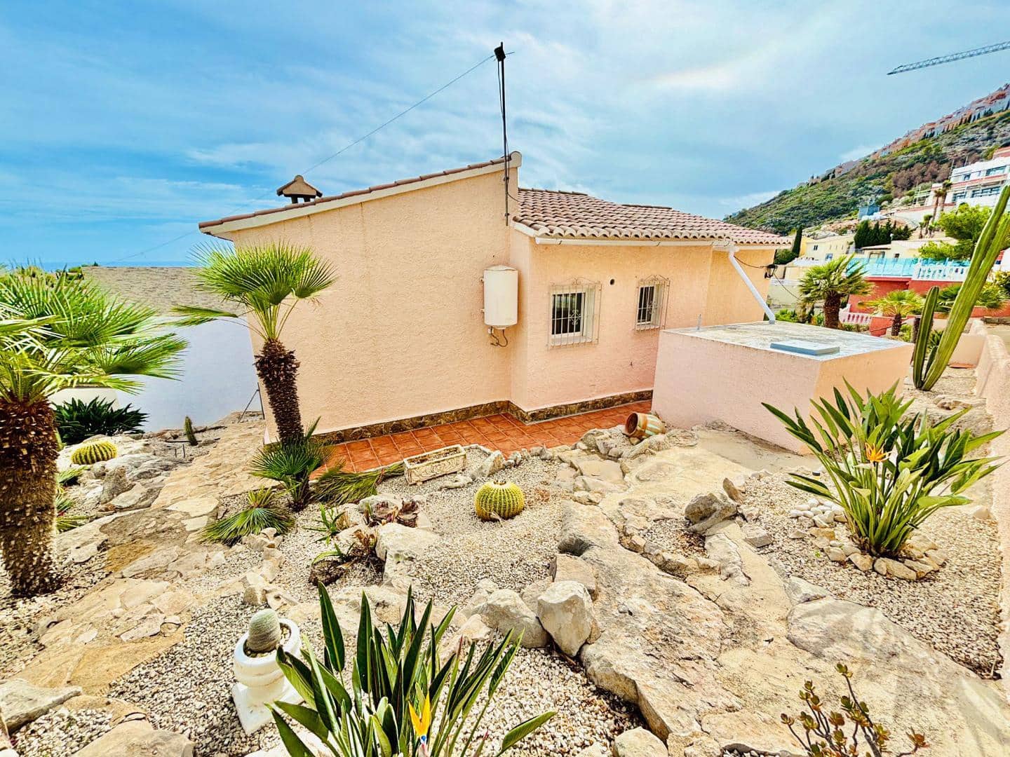 2 bedroom Villa for sale in Cumbre del Sol - € 375,000 (Ref: 8657738)
