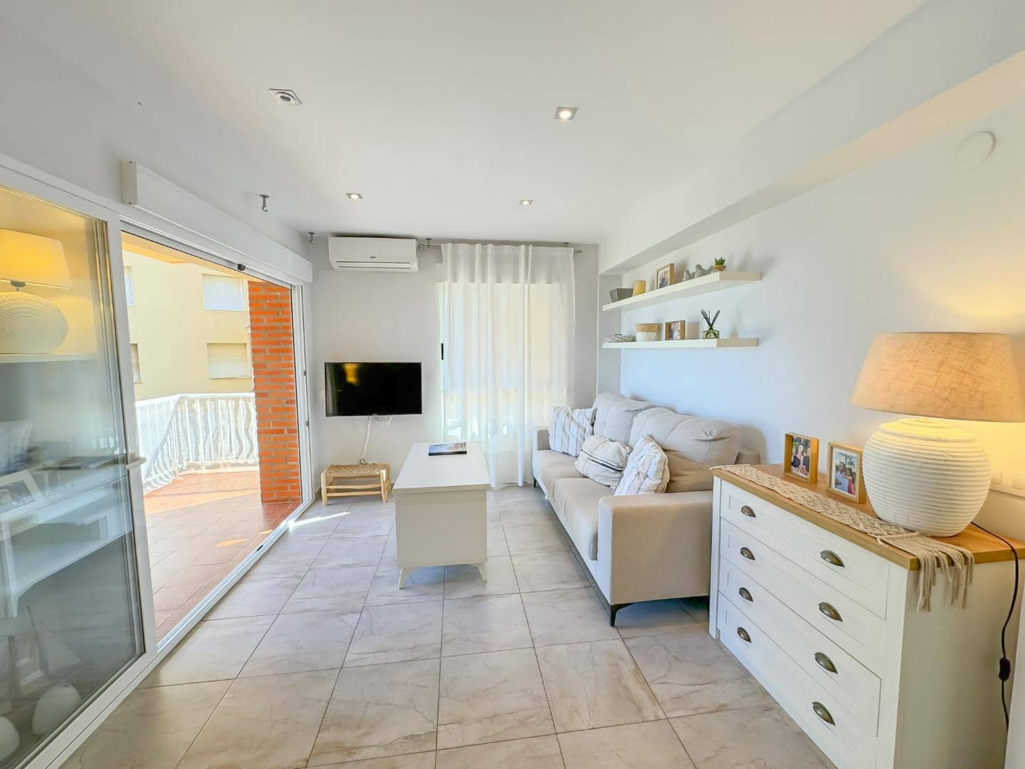 2 makuuhuone Huoneisto vuokrattavana paikassa Denia mukana uima-altaan - 900 € (Ref: 8676665)