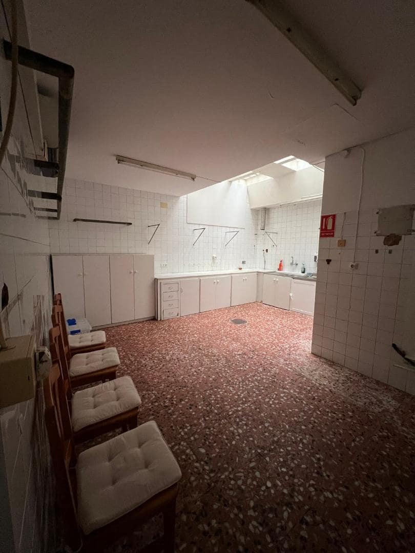 Local Commercial à louer à Pedreguer - 550 € (Ref: 8723425)