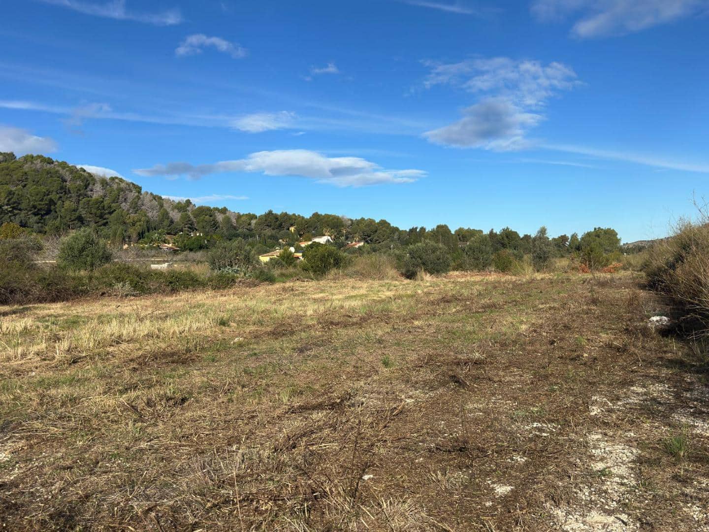 Grunde uden byggetilladelser til salg i Pedreguer - € 25.000 (Ref: 8887132)