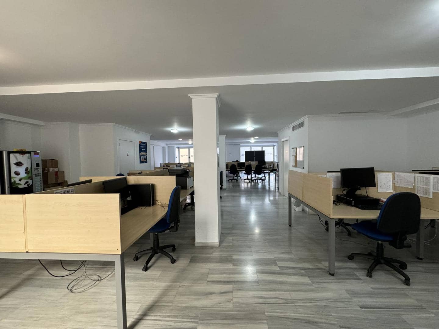 Bureau à vendre à Denia - 310 000 € (Ref: 8981027)