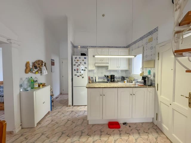 4 soverom Rekkehus til salgs i Centro Urbano, Dénia med svømmebasseng - € 357 000 (Ref: 8981832)