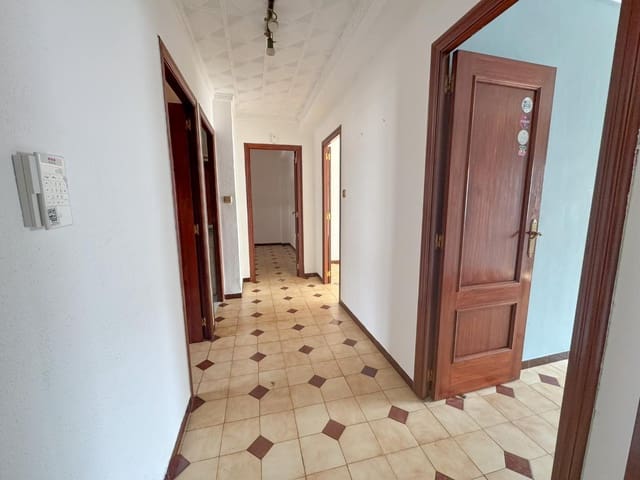 3 soveværelse Lejlighed til salg i Saladar, Dénia - € 155.000 (Ref: 9072750)
